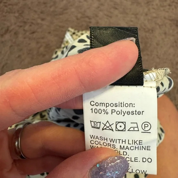 SHEIN Dalmatian Top Blouse Tulip Sleeve Puff Sleeve Animal Print L Large - Picture 7 of 8